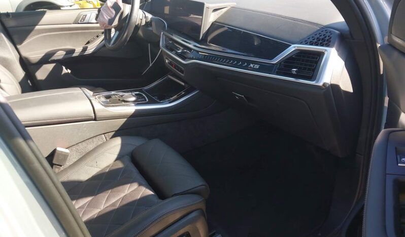 
								2024 BMW X5 full									