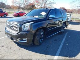 
										2019 Gmc Yukon full									