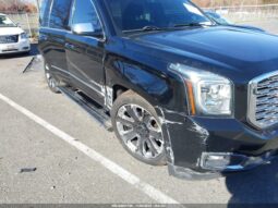 
										2019 Gmc Yukon full									