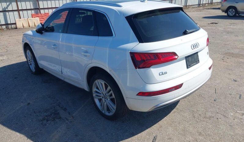 
								2018 Audi Q5 full									