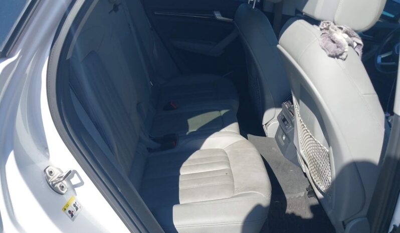 
								2018 Audi Q5 full									