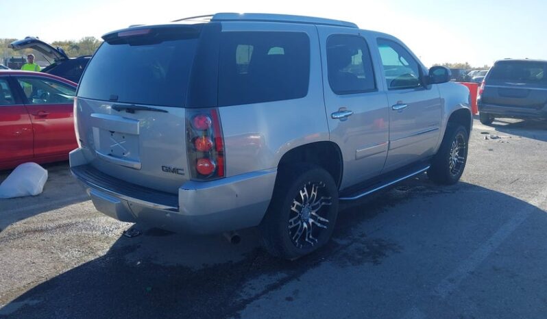 
								2012 Gmc Yukon full									