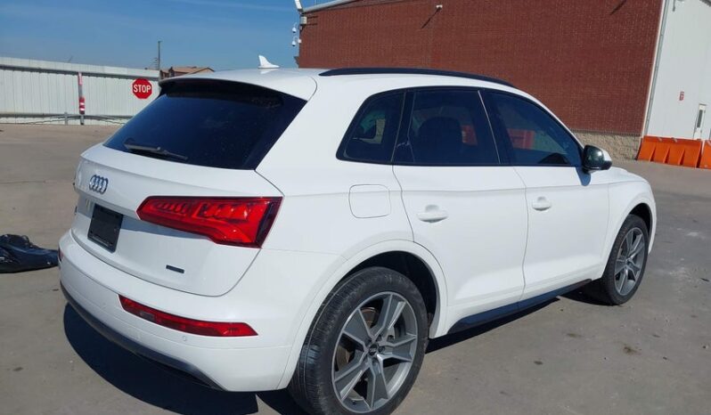 
								2019 Audi Q5 full									