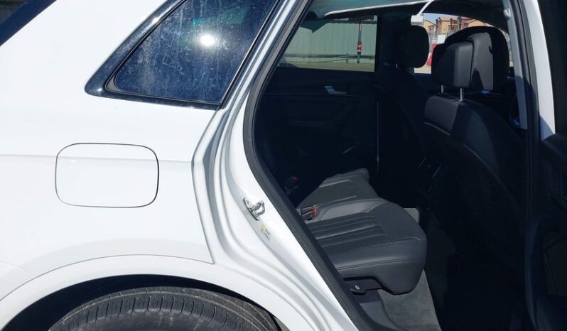 
								2019 Audi Q5 full									