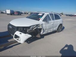 
										2019 Audi Q5 full									