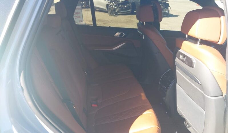 
								2025 BMW X5 full									