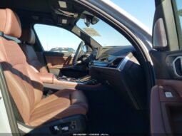 
										2023 BMW X7 full									