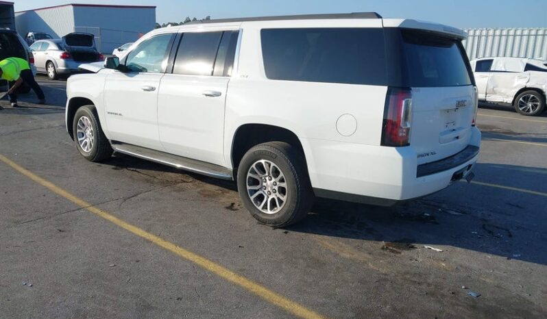 
								2016 Gmc Yukon full									