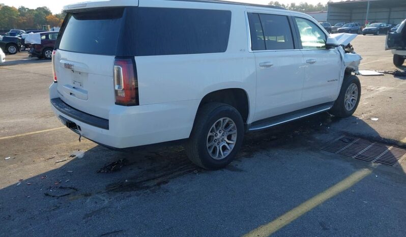 
								2016 Gmc Yukon full									