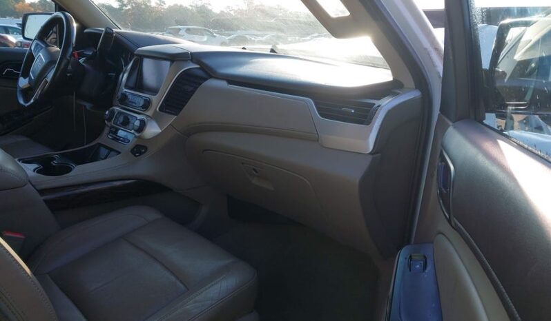 
								2016 Gmc Yukon full									