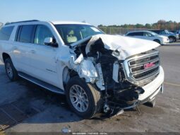 
										2016 Gmc Yukon full									