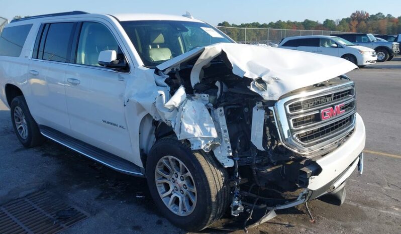 
								2016 Gmc Yukon full									