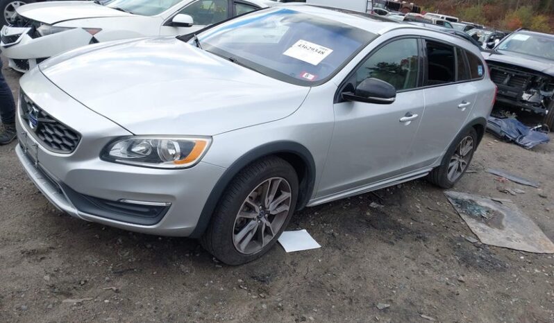 
								2016 Volvo V60 cross country full									