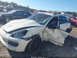 
										2012 Porsche Cayenne full									