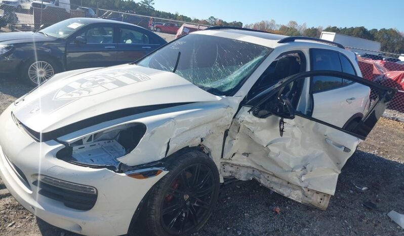 
								2012 Porsche Cayenne full									