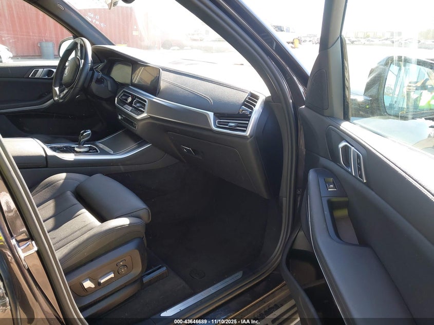 2022 BMW X5