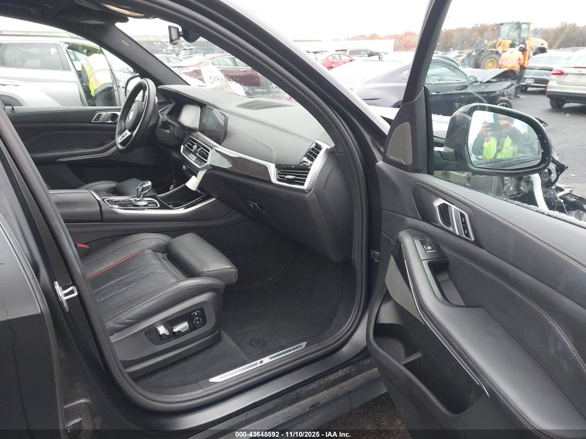2022 BMW X5