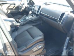 
										2017 Porsche Cayenne full									