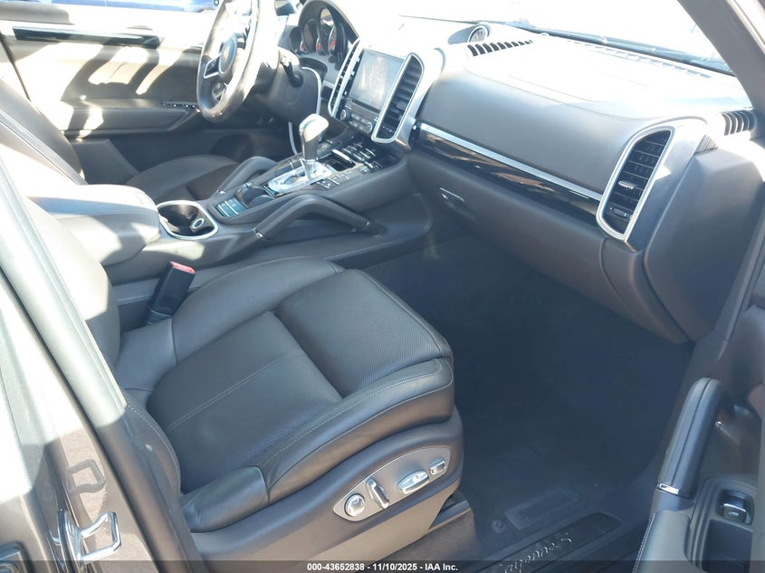 2017 Porsche Cayenne