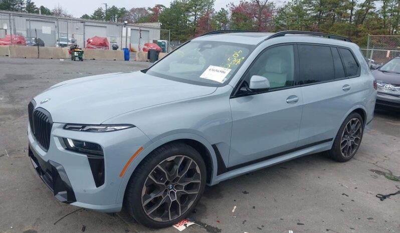 
								2026 BMW X7 full									
