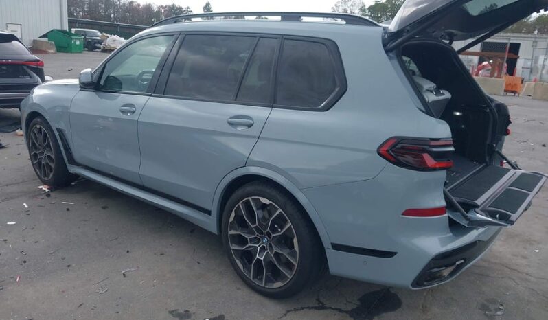 
								2026 BMW X7 full									