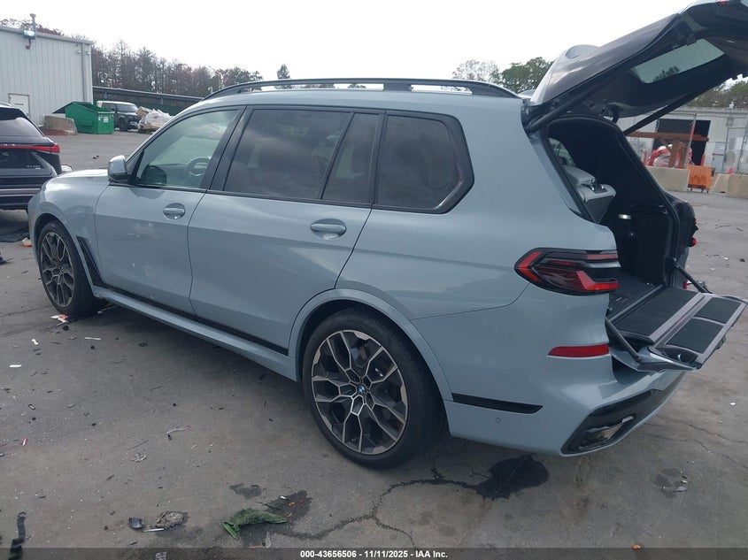 2026 BMW X7