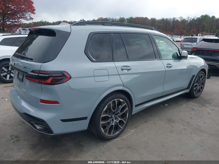 2026 BMW X7