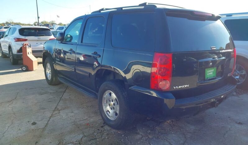 
								2013 Gmc Yukon full									