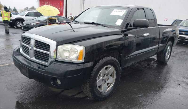 
								2005 Dodge Dakota full									