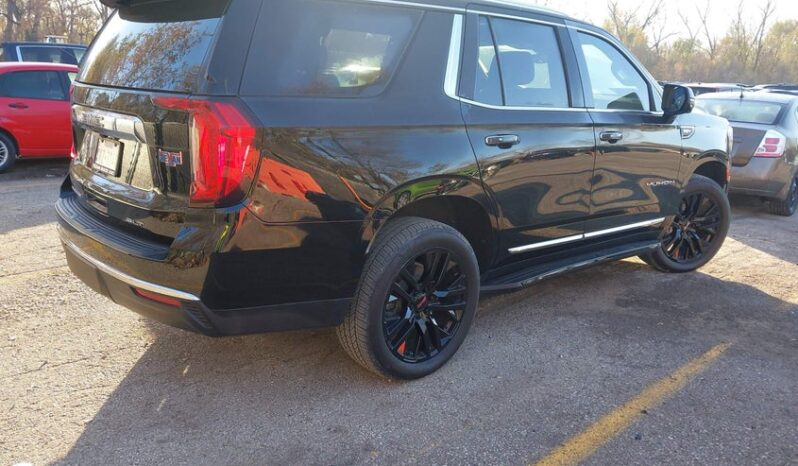 
								2023 Gmc Yukon full									
