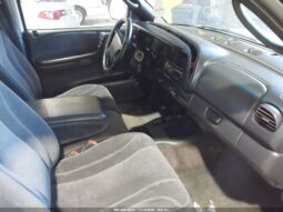
										2000 Dodge Dakota full									