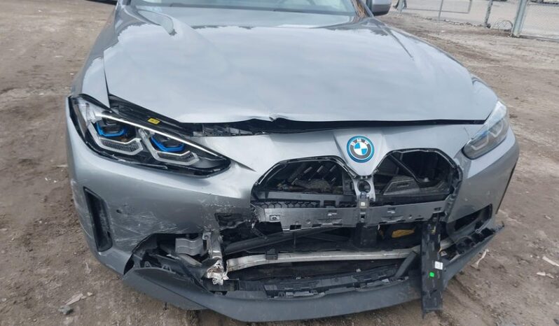
								2023 BMW I4 full									