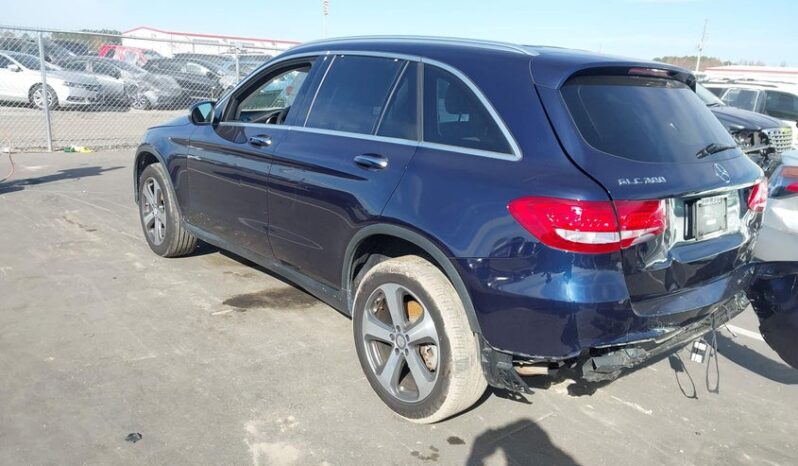 
								2017 Mercedes-benz Glc full									