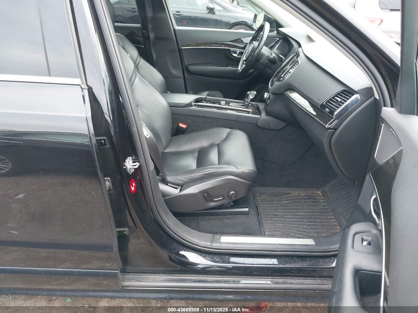 2017 Volvo Xc90
