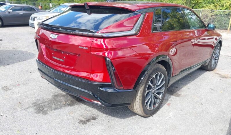 
								2024 Cadillac Lyriq full									