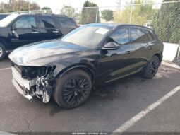 
										2024 Audi Q8 full									