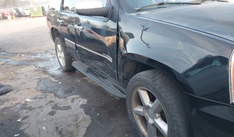 
								2013 Gmc Yukon full									