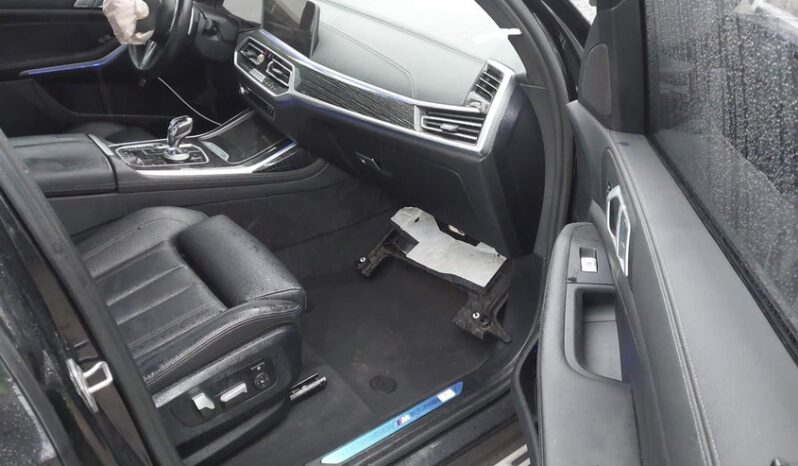
								2022 BMW X7 full									