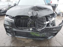 
										2022 BMW X7 full									