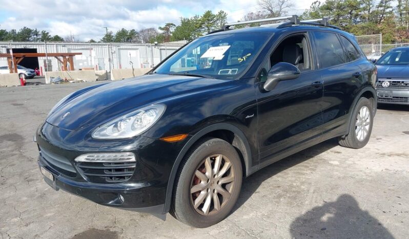
								2013 Porsche Cayenne full									