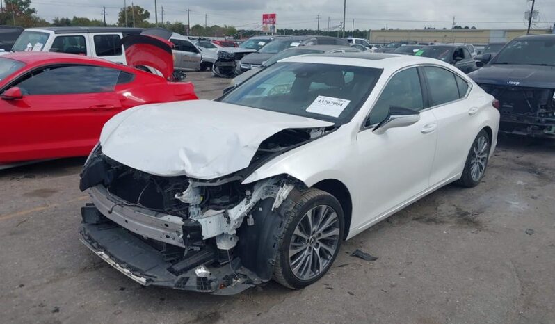 
								2021 Lexus Es 350 full									
