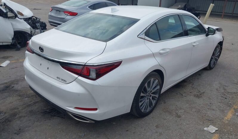 
								2021 Lexus Es 350 full									