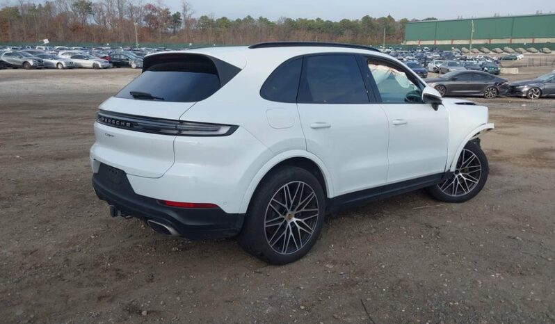 
								2024 Porsche Cayenne full									