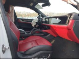 
										2024 Porsche Cayenne full									