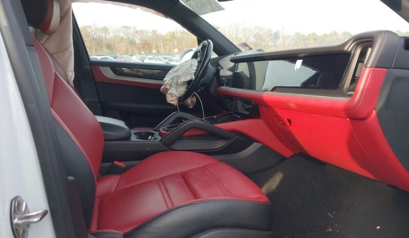 
								2024 Porsche Cayenne full									