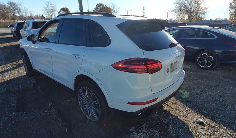 
								2017 Porsche Cayenne full									