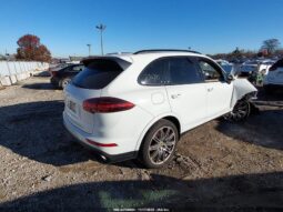 
										2017 Porsche Cayenne full									