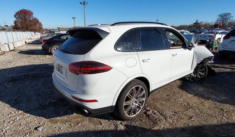 
								2017 Porsche Cayenne full									