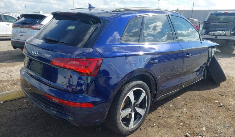 
								2022 Audi Q5 full									