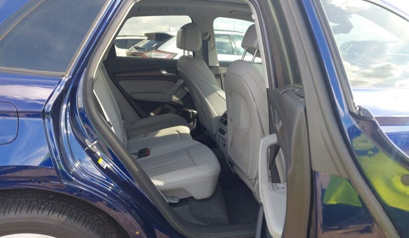 
								2022 Audi Q5 full									